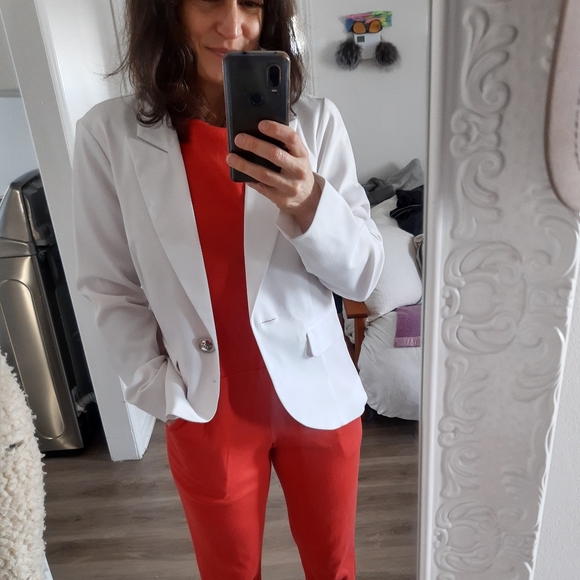 Meet your Posher, Nadia - Picture 4 of 4